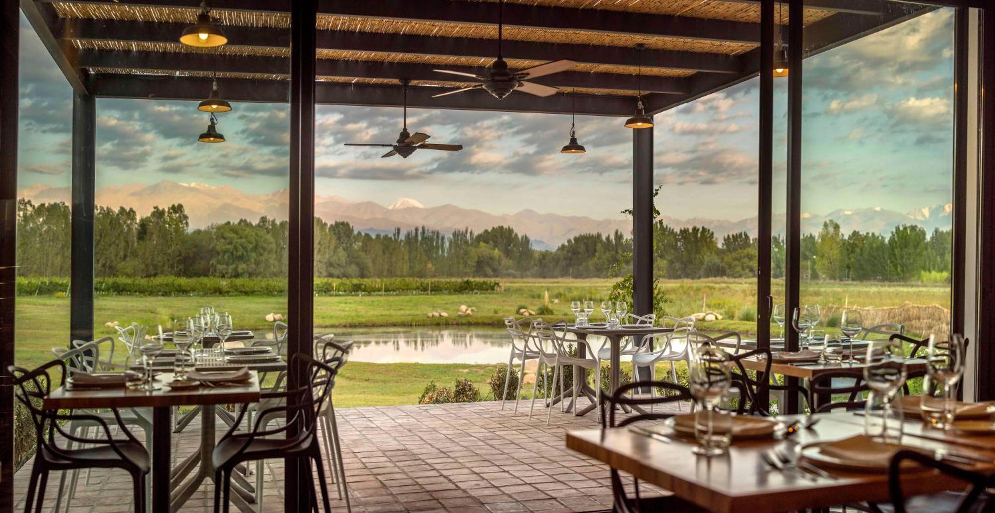 Postales Boutique Winery Hotel - Valle De Uco Colonia Las Rosas Екстер'єр фото
